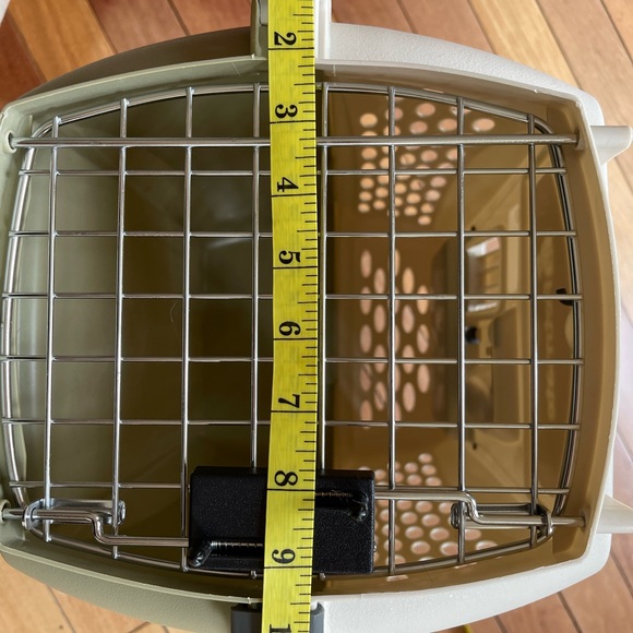 Pet Mate Small Carrier Crate - Picture 6 of 7